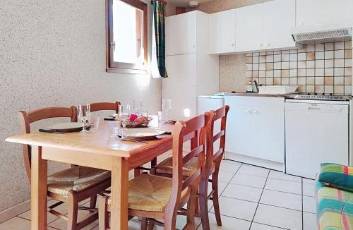 La Chapelle-en-Valgodemard Apartment | L'Edelweiss 3 - Piscine - WIFI