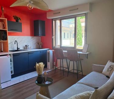 Cahors Apartment | L'Empreinte