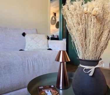 Cahors Apartment | L'Empreinte