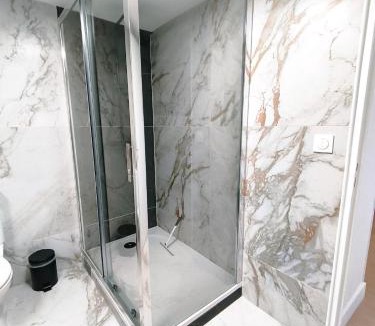 Quimperle Apartment | L'escale Douce - appartement - haute ville