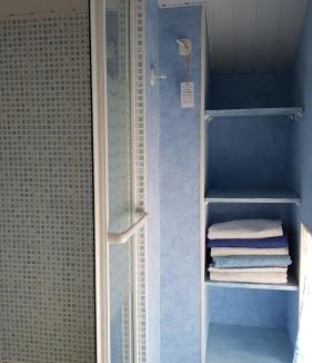 Saint-Sernin-du-Plain Bed & Breakfast | L'ESCALE FAMILIALE, chambre d'hôtes