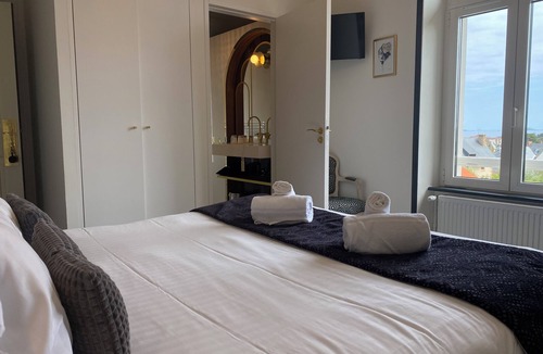 Tregastel Hotel | L'Escale Hôtel Bellevue