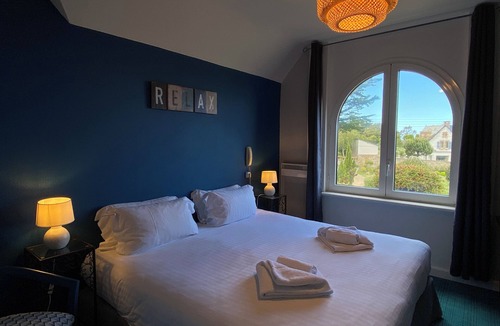 Tregastel Hotel | L'Escale Hôtel Bellevue