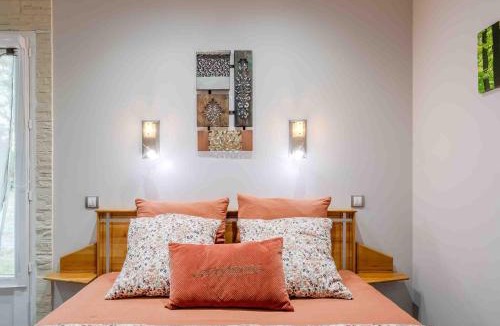 Pompejac Apartment | L'Escale Sud Gironde - Séjour en amoureux avec jacuzzi privatif - Piscine - Massage Traiteur & Brunch possibles