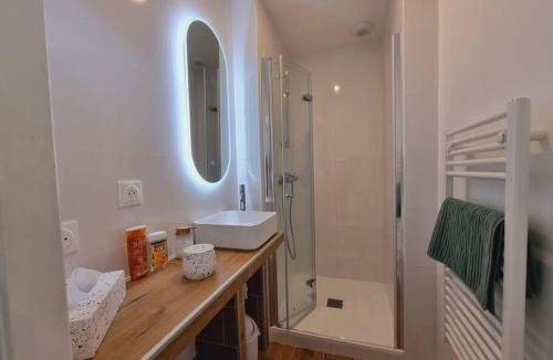 Pontivy Apartment | L'Eucalyptus - Centre ville - Terrasse