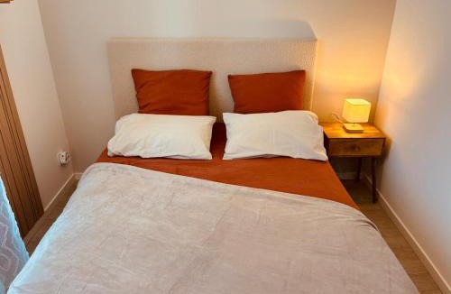 Vierzon Apartment | L Explorateur - T2 Vierzon quartier hopital