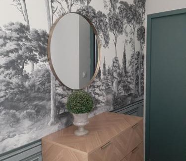 Lanhouarneau Apartment | L'Haussmannien Presbytère St Hervé