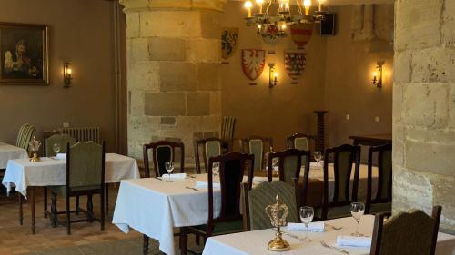 Bricquebec-en-Cotentin Hotel | L'Hostellerie du Château de Bricquebec