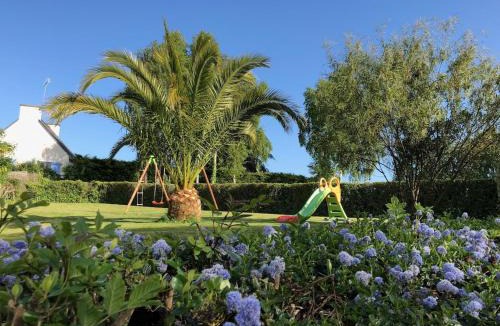 Etables-sur-Mer House | L'Oasis Tropicale - Vue mer & Plage à 7 min à pied
