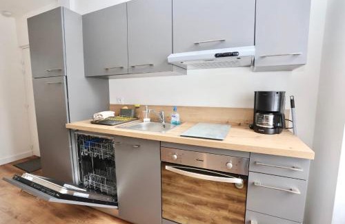 Pontivy Apartment | L'Ocre - Wifi - 400m centre Pontivy