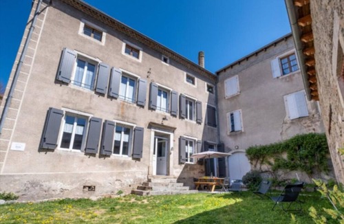 Auroux House | L'oustal du Lac, à Proximité du lac de Naussac et des Sentiers de Randonnée