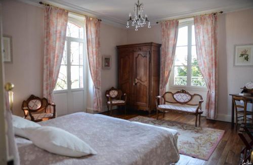 Bourges Bed & Breakfast | L'Oustal