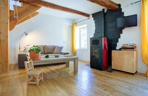 Ferrals-les-Corbieres House | L'Oustalet - Single-family home with terrace Oustalet