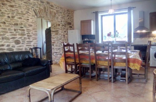 Sainte-Marguerite-d'Elle House | La Baconnerie farm. LA CHARETTERIE gite near the landing beaches