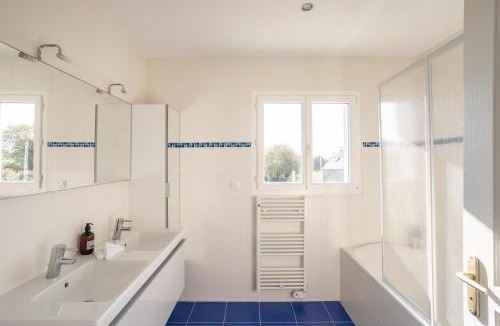 Saint-Cast-le-Guildo House | La Baie Blanche - Maison contemporaine à Saint-Cast-Le-Guildo