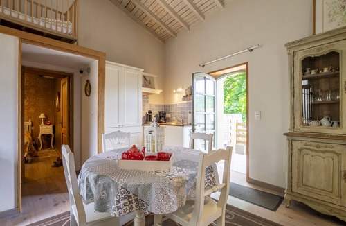 La Bastide-sur-l'Hers House | La Bastide des Roses - a great experience in the authentic France.