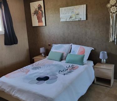 Carcassonne Apartment | La Bastide du Canal avec piscine et clim