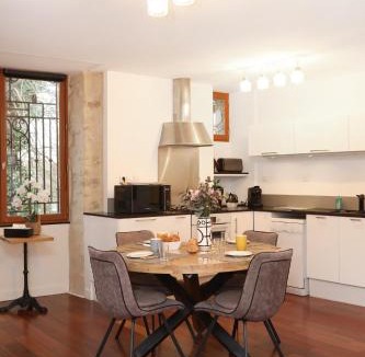 Senlis Apartment | La belle echapee, charme et bike friendly