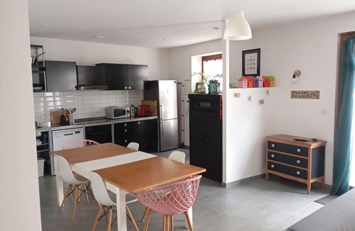 Saint-Florent-le-Vieil Apartment | La Belle Florentine
