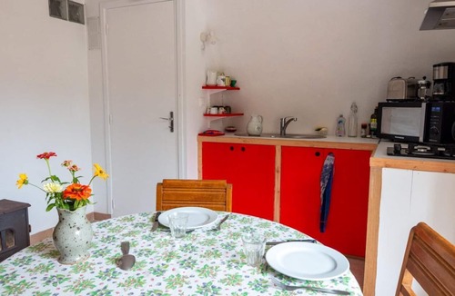 Saint-Georges-de-Levejac House | La Bergerie de l'Eolienne 2/3 persons