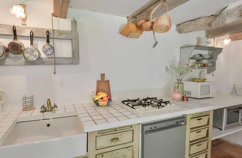 Montcuq House | La Bergerie de Montcuq – Private Pool & Jacuzzi, Panoramic Views
