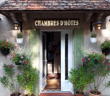 Frayssinet House | La Bonne Auberge