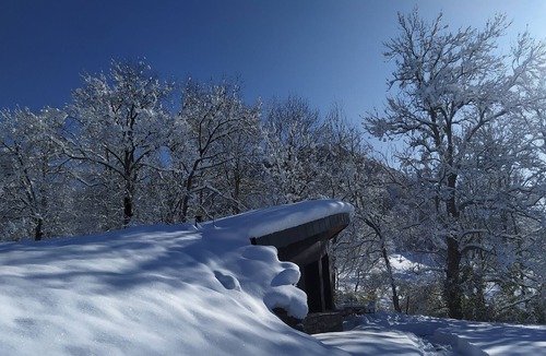 Queyrieres House | La Bulle d'Eau, unusual ecolodge with private spa - Bulles d'Herbe