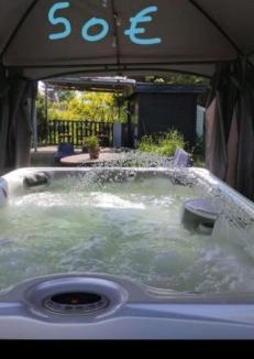 Petit Attiches Other | La bulle