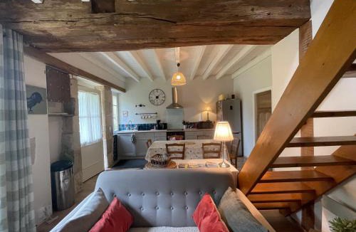 Magny-Cours House | La Cachette - gîte 'cosy' à Magny Cours