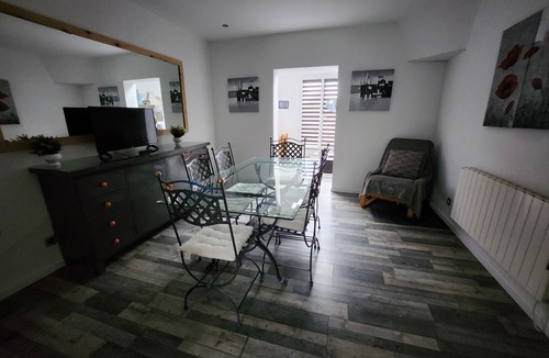 Cote Est Soquence House | La Cahute