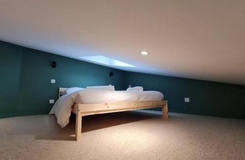 Riom Apartment | La Canopée - Central & Parking