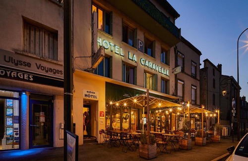 Riom Hotel | La Caravelle