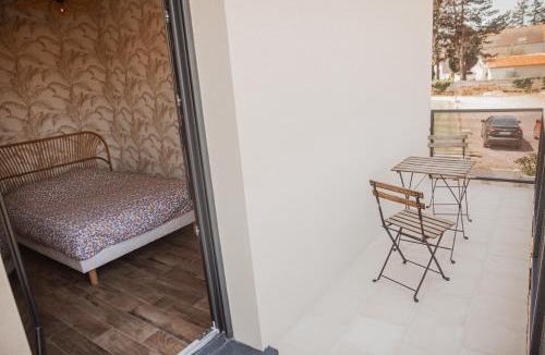 Vaux-sur-Seulles Apartment | La Casa Normande, entre Ville et Plages, avec jardin privé