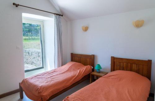Saint-Georges-de-Levejac House | La cazelle 4/6 personnes du presbytère