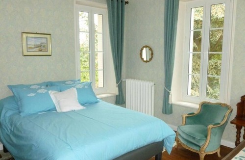 Pernant House | La Chambre au Château