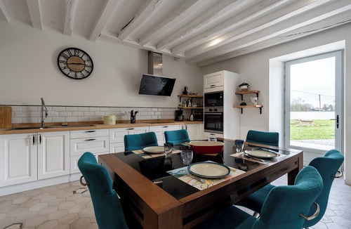 Yvre-l'Eveque House | La Closerie blanche - 5km Le Mans - Wifi