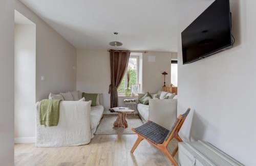 Remilly-Aillicourt House | La Clouterie - Face au ruisseau piscine privée