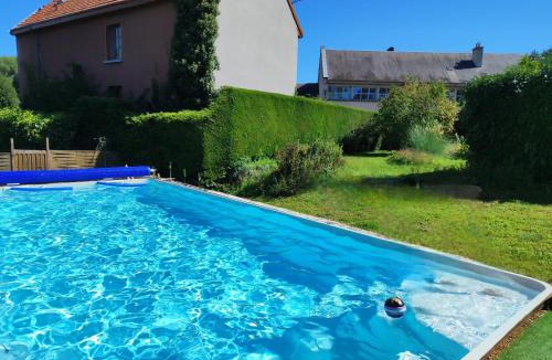 Remilly-Aillicourt House | La Clouterie - Face au ruisseau piscine privée