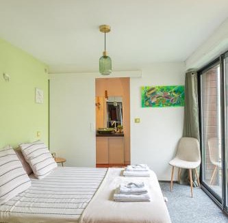 Binic House | La Colombe bleue & SPA