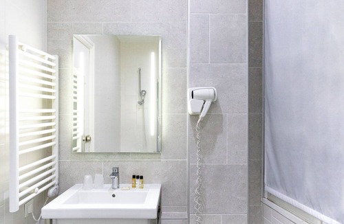 Le Mont-Saint-Michel Hotel | La Confiance