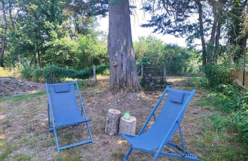 Moisdon-la-Riviere House | La Coquette - Love room