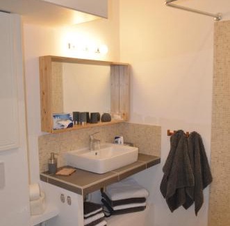 Val-de-Grace Bed & Breakfast | La Cour du 5ème - Chambre d'hôtes
