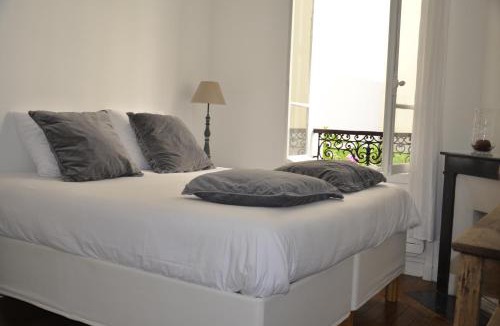 Val-de-Grace Bed & Breakfast | La Cour du 5ème - Chambre d'hôtes
