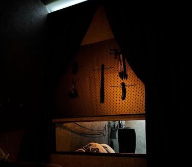 Ploermel Apartment | La DARKROOM