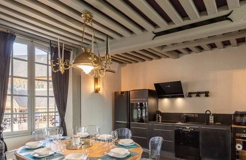 Honfleur House | La Demeure du Clocher 4★ | A/C | On the Port & Place Sainte-Catherine | 8 g