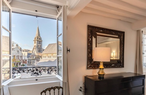 Honfleur House | La Demeure du Clocher 4★ | A/C | On the Port & Place Sainte-Catherine | 8 g