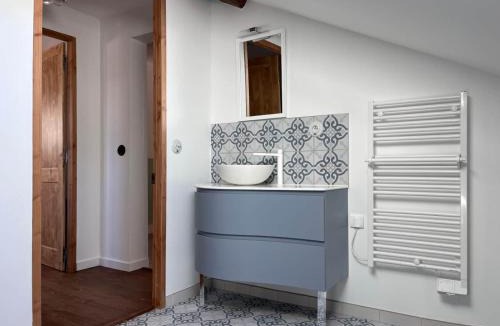 Saint-Bueil House | La Demeure du Val d'Ainan