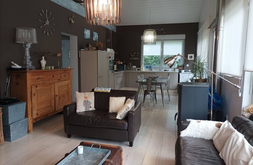 Doucier House | La Douc'heure, Votre Maison de Vacances au Pays des Lacs