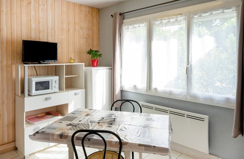 Lesperon Apartment | La Dune - Domaine Des Landes with Shared Pool, Covered Private Terrace, and Shared Garden
