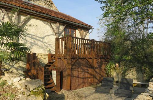 Montfaucon House | La ferme de Roquedure
